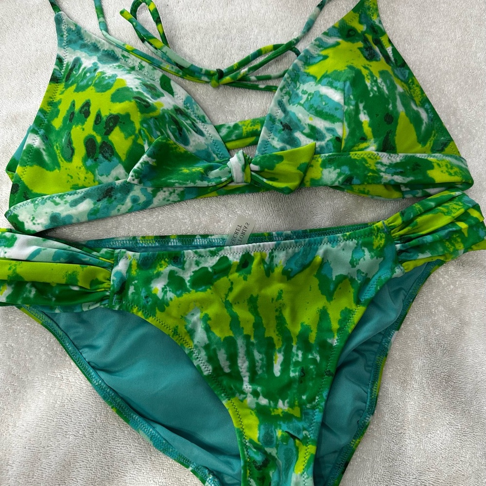 Victoria's Secret Tropical Green Tie-Dye Bikini